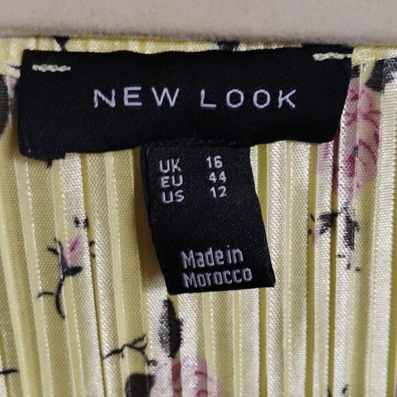 New Look Delicate Pale Yellow Ruched Tie Front Crop Top US Size 12 - Picture 5 of 7